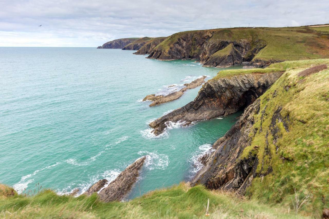 Вилла Ty Pren Bach Maenclochog Экстерьер фото