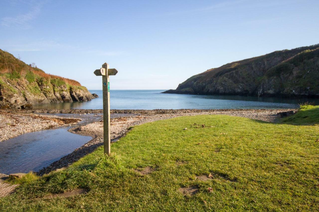 Вилла Ty Pren Bach Maenclochog Экстерьер фото